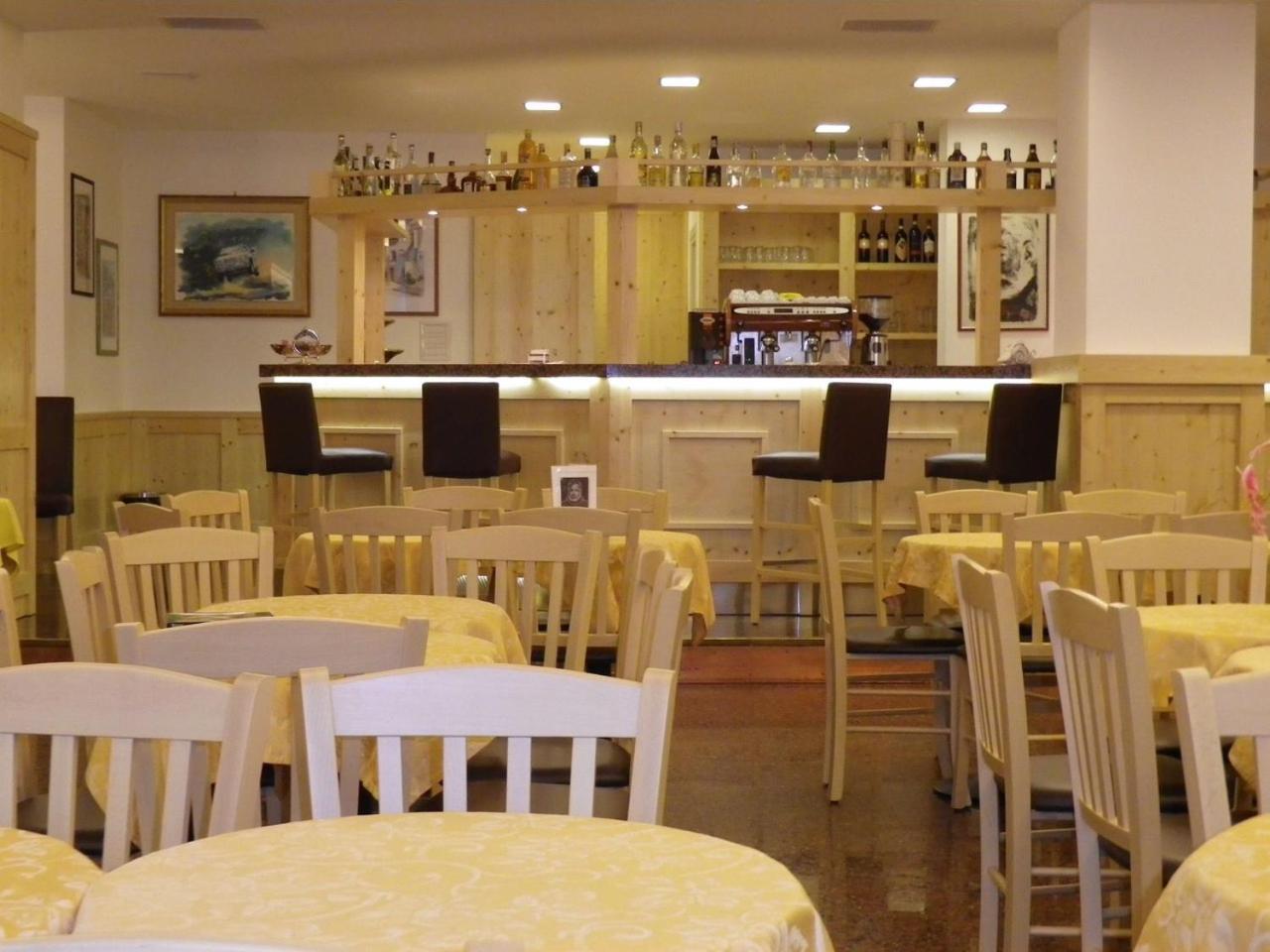 מלגה צ'יאפלה Hotel Principe Marmolada מראה חיצוני תמונה