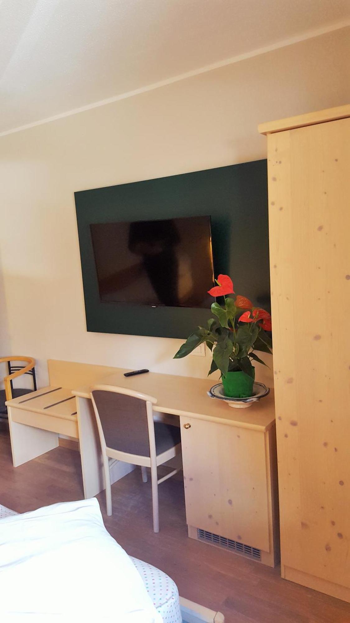 מלגה צ'יאפלה Hotel Principe Marmolada מראה חיצוני תמונה